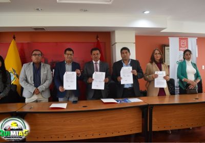 El desarrollo de la parroquia requiere la colaboración y el trabajo conjunto entre instituciones públicas y privadas