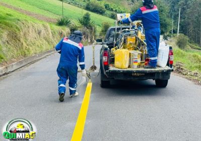 Señalización De La Vía Quimiag-Chambo Tanto Horizontal Como Vertical
